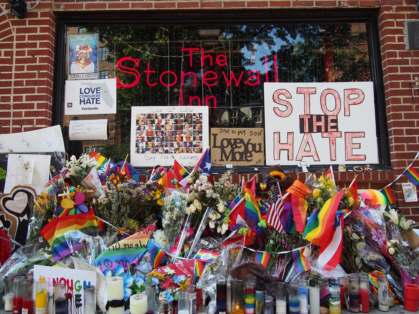stonewall memorial at the inn