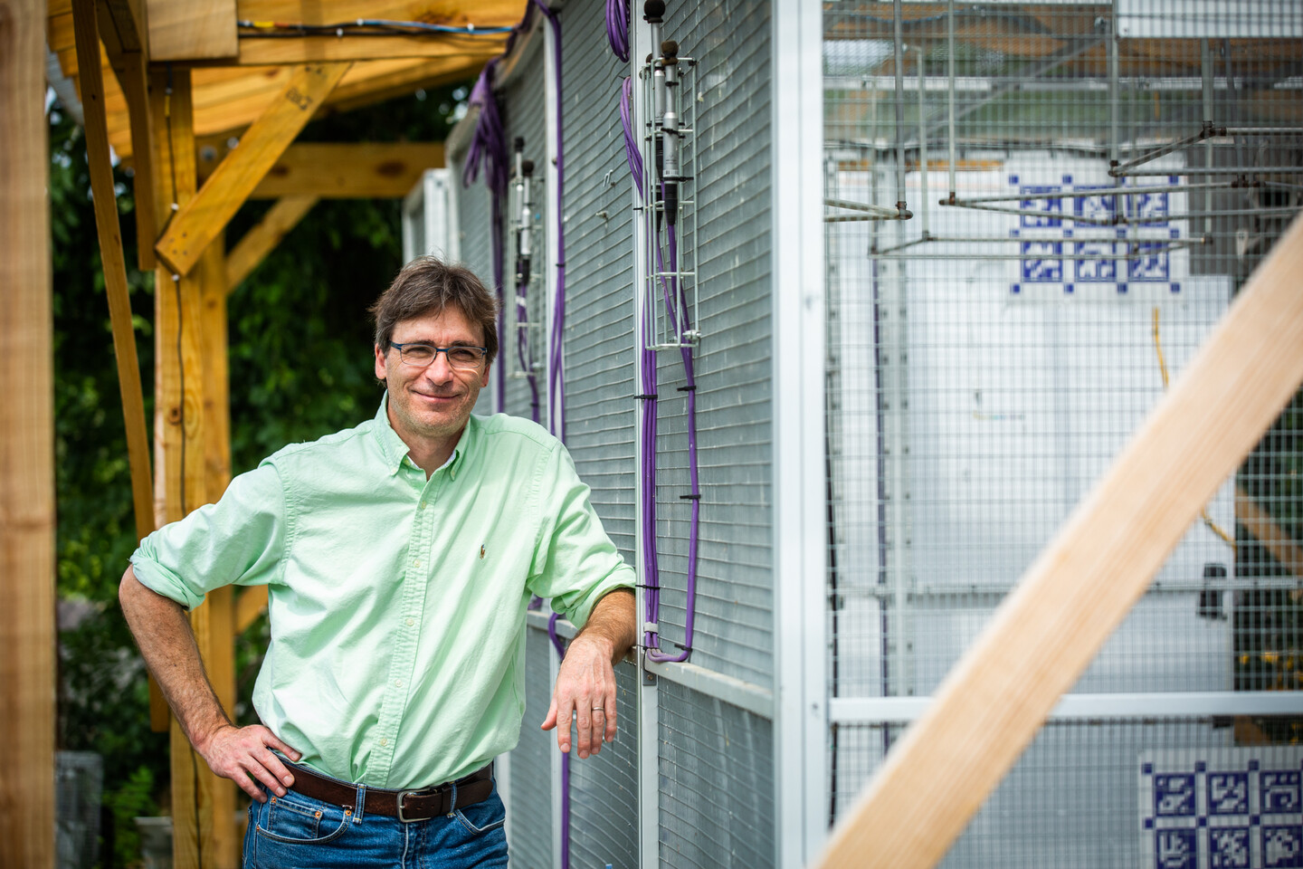 marc schmidt outside the smart aviary
