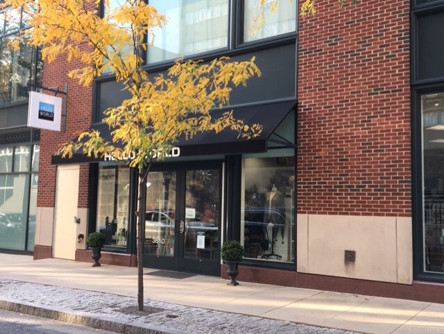 hello world on walnut street