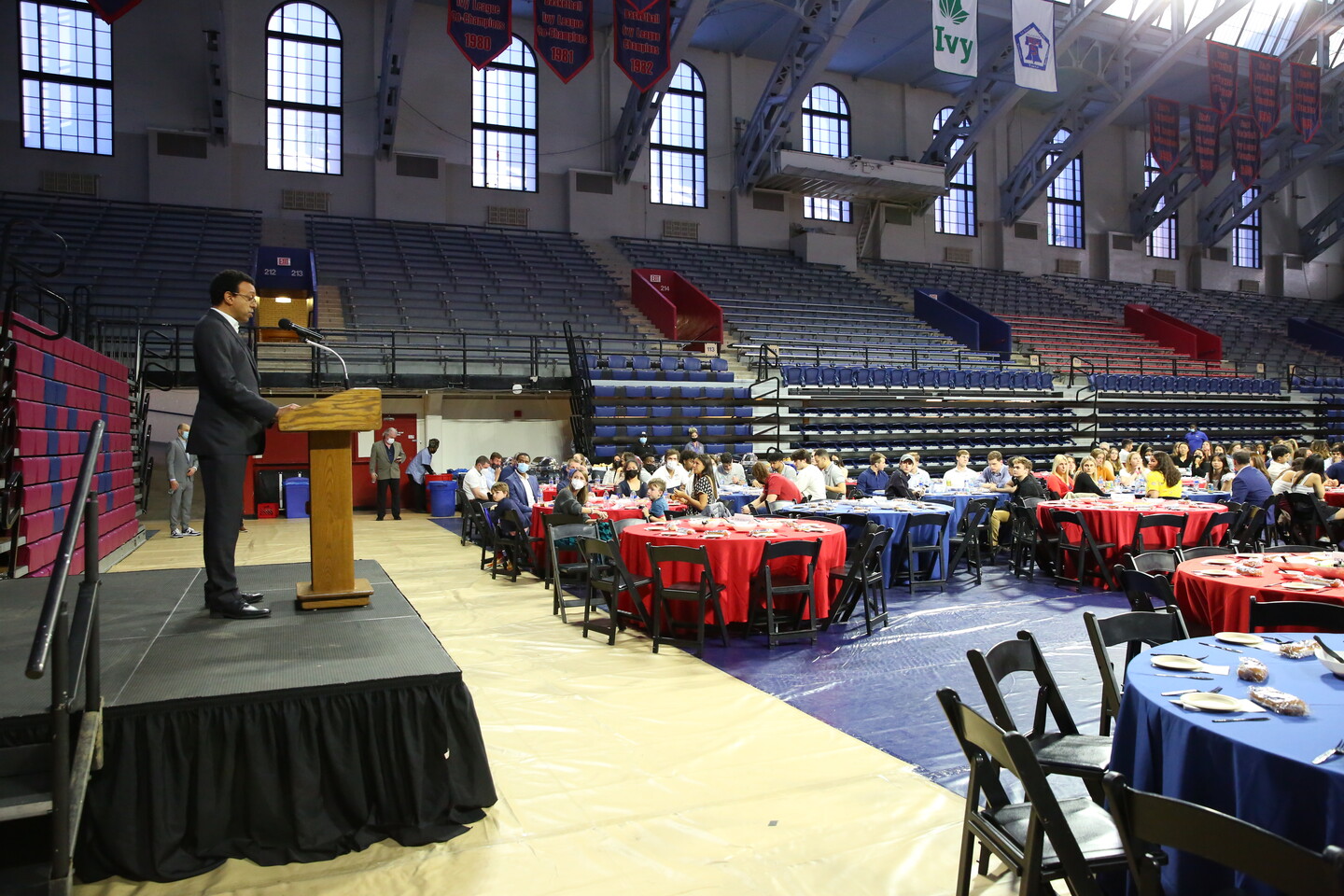 Interim President Wendell Pritchett addresses attendees at the Quaker’s Choice Awards. 