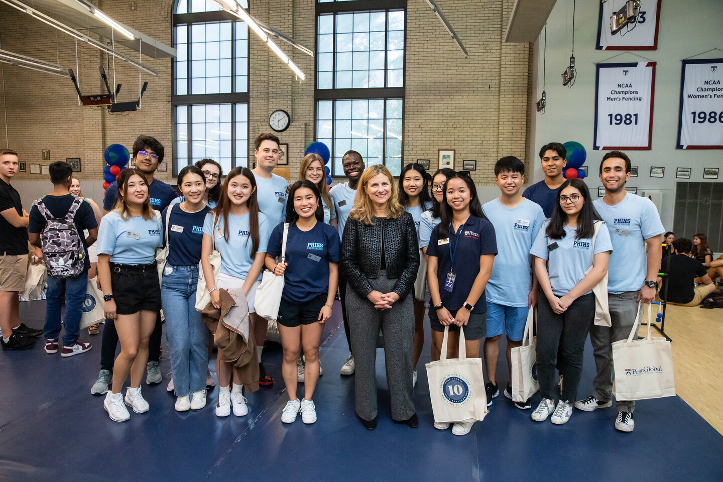 penn president liz magill with penn global students