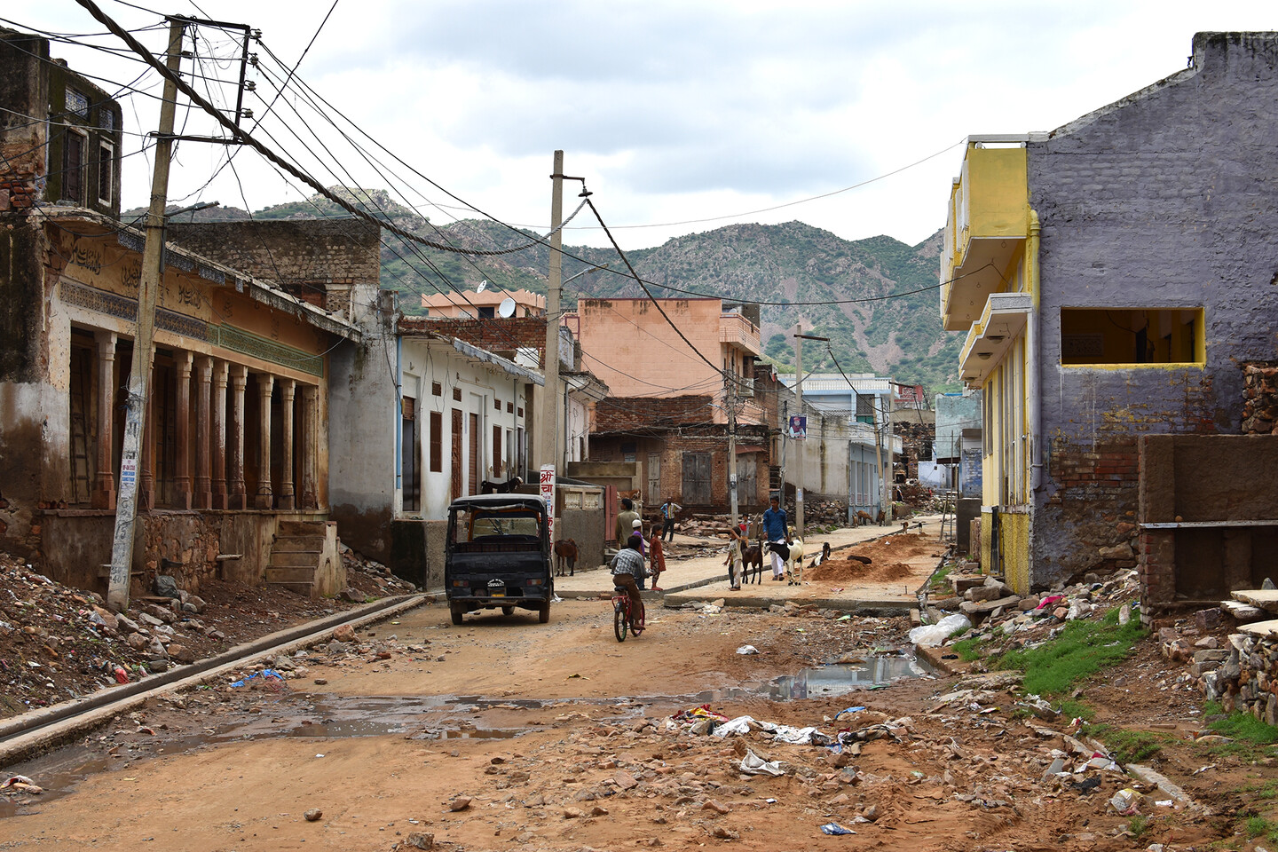 khandela city streets