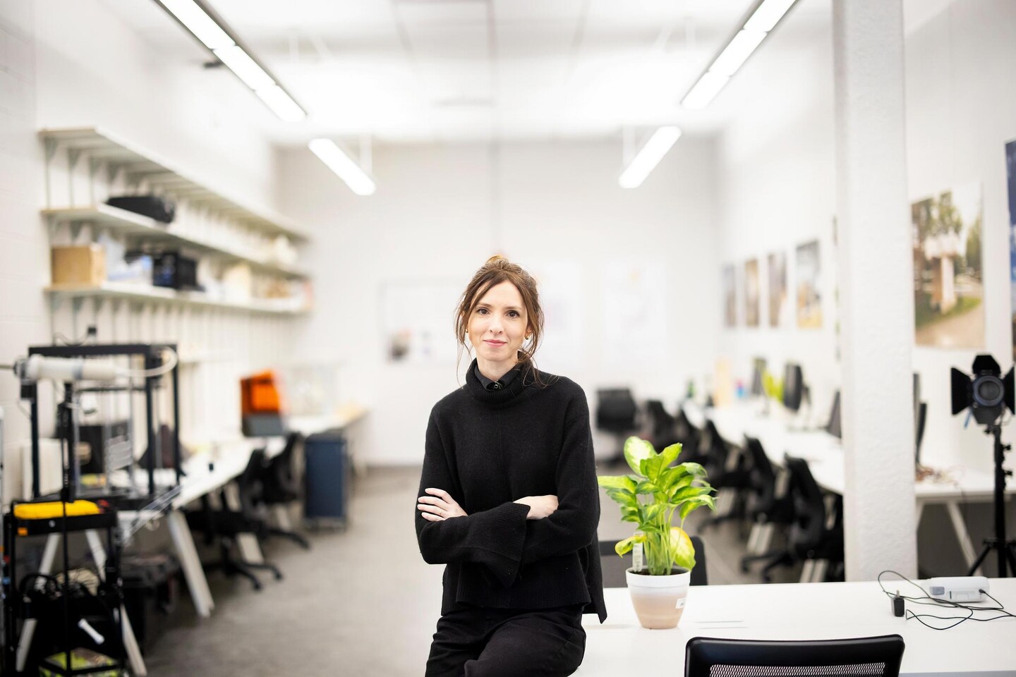 Aviv Dorit in a lab.
