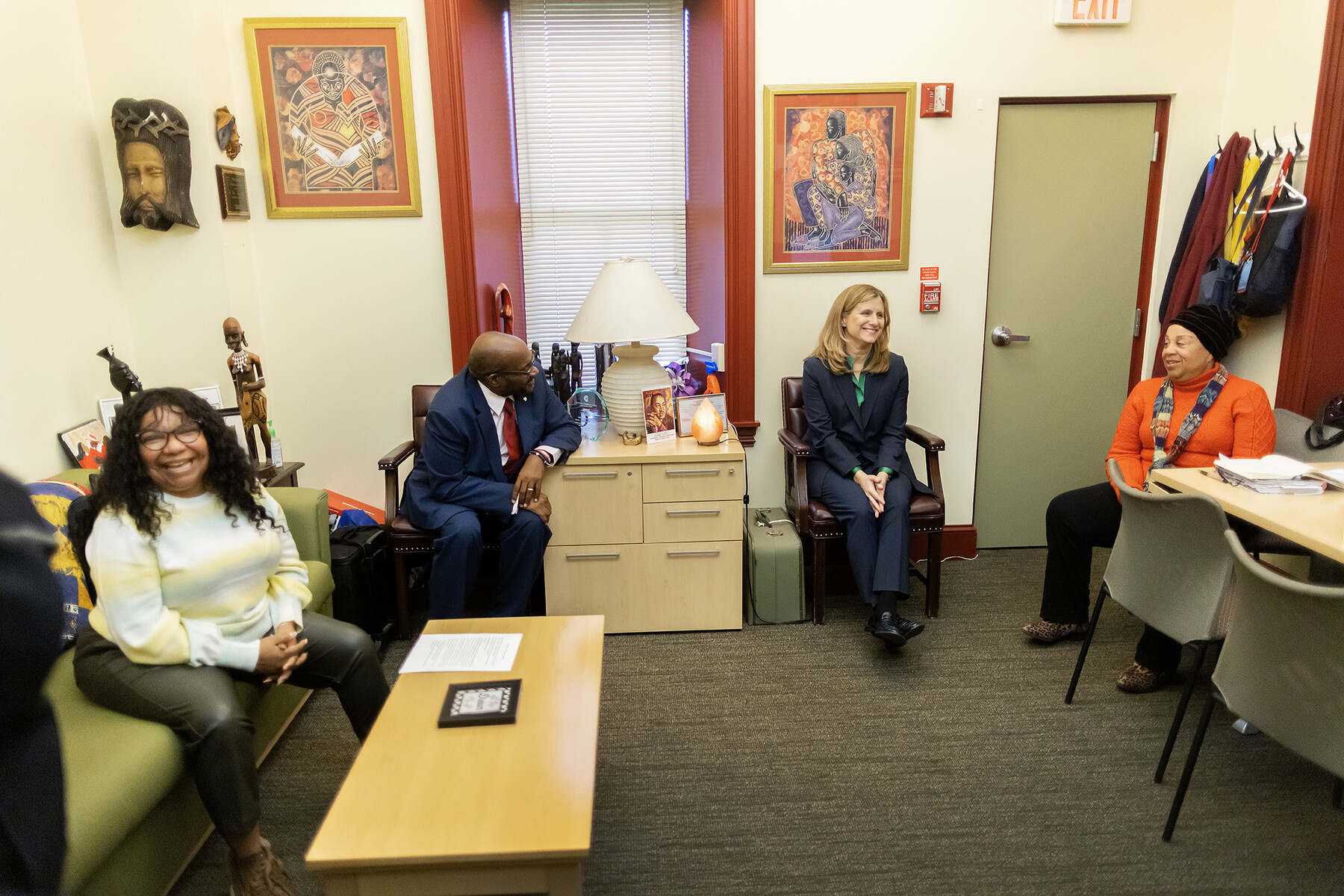 Liz Magill seated with three other Penn faculty.