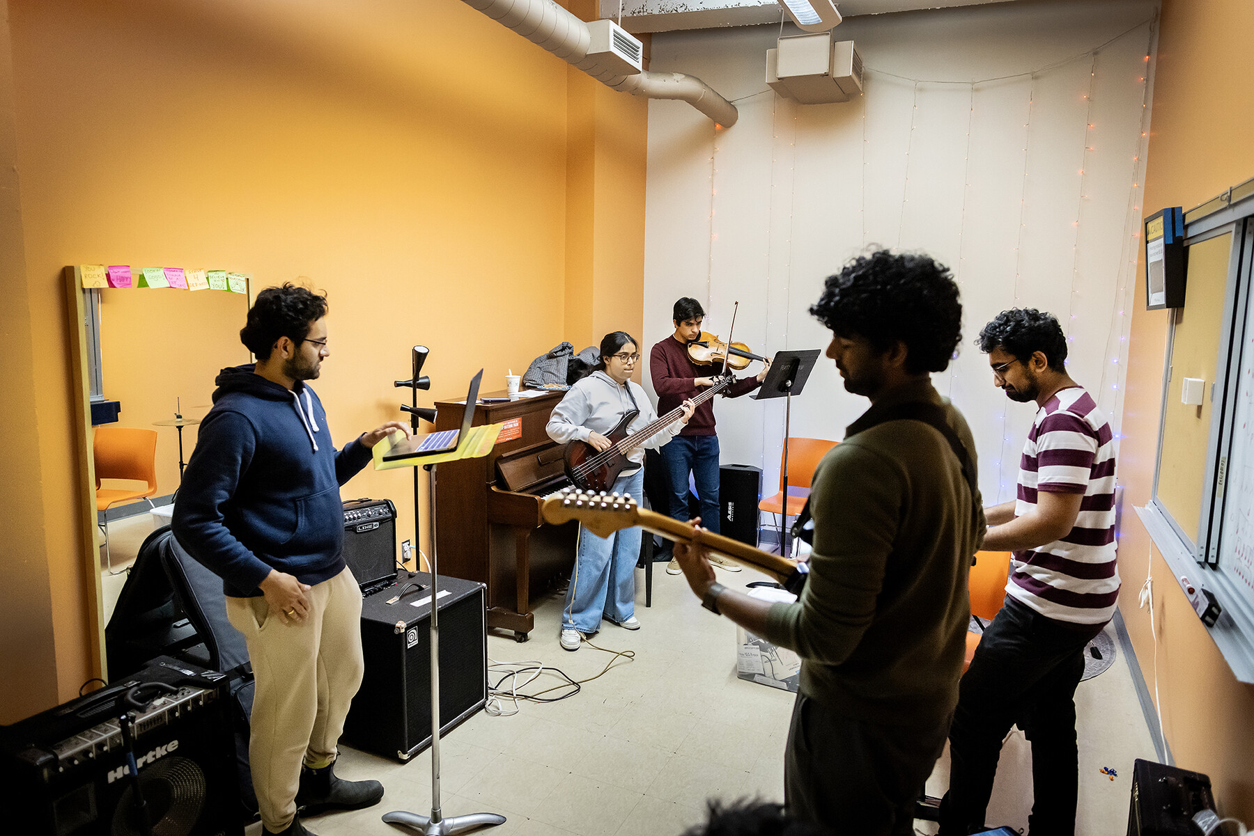 A Penn musical group rehearsing.