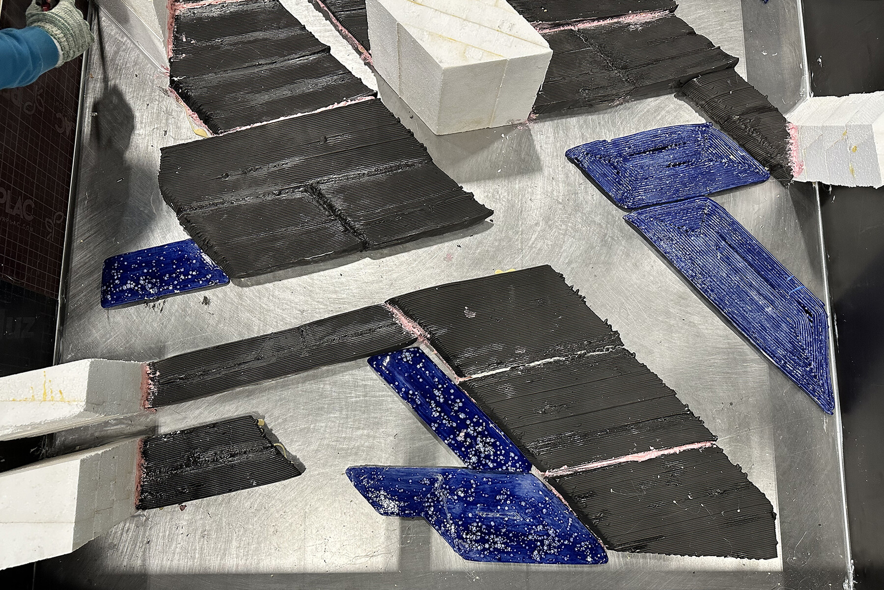 Closeup of the production of the concrete panels under construction.