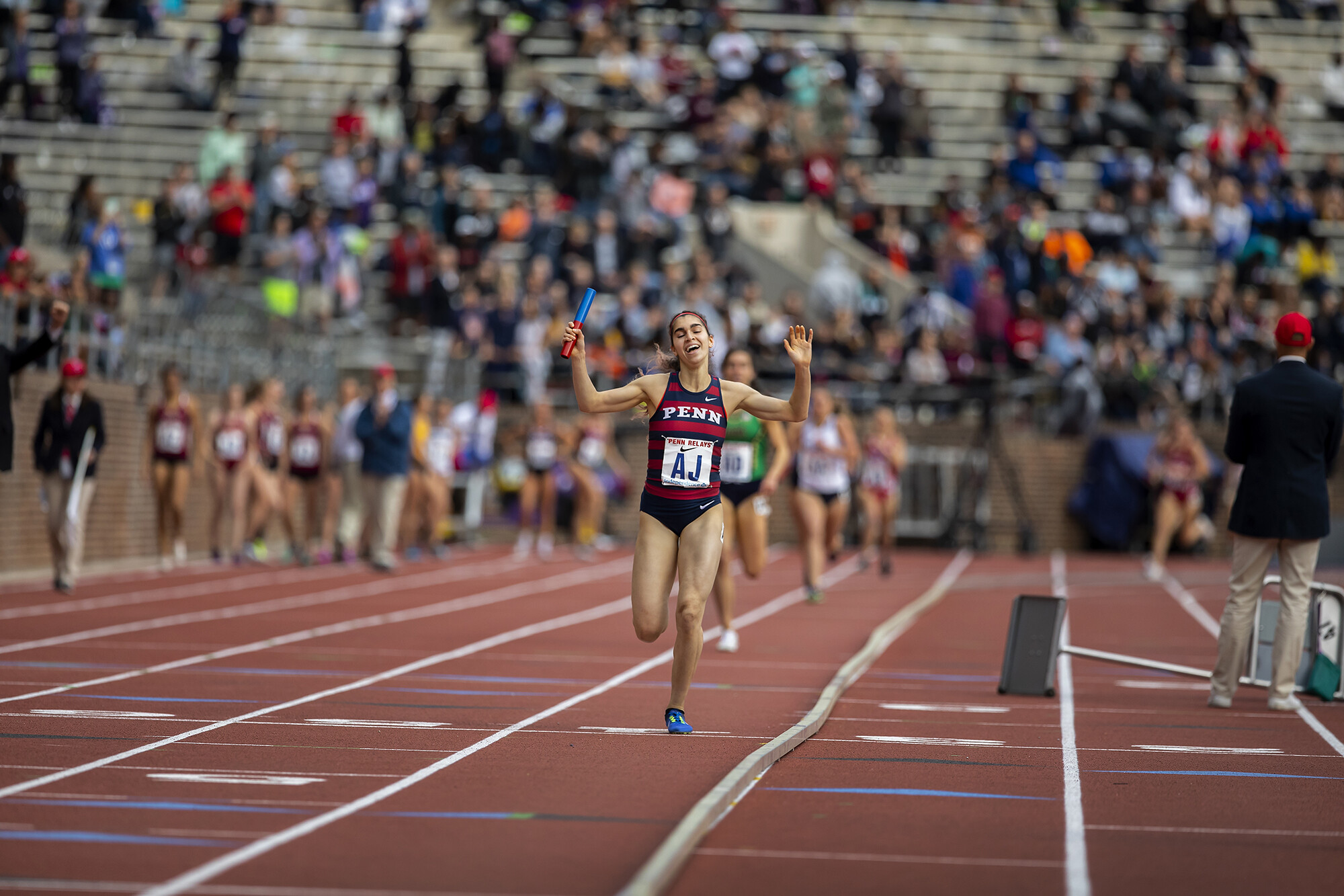 Maddie Villalba crosses the finish line