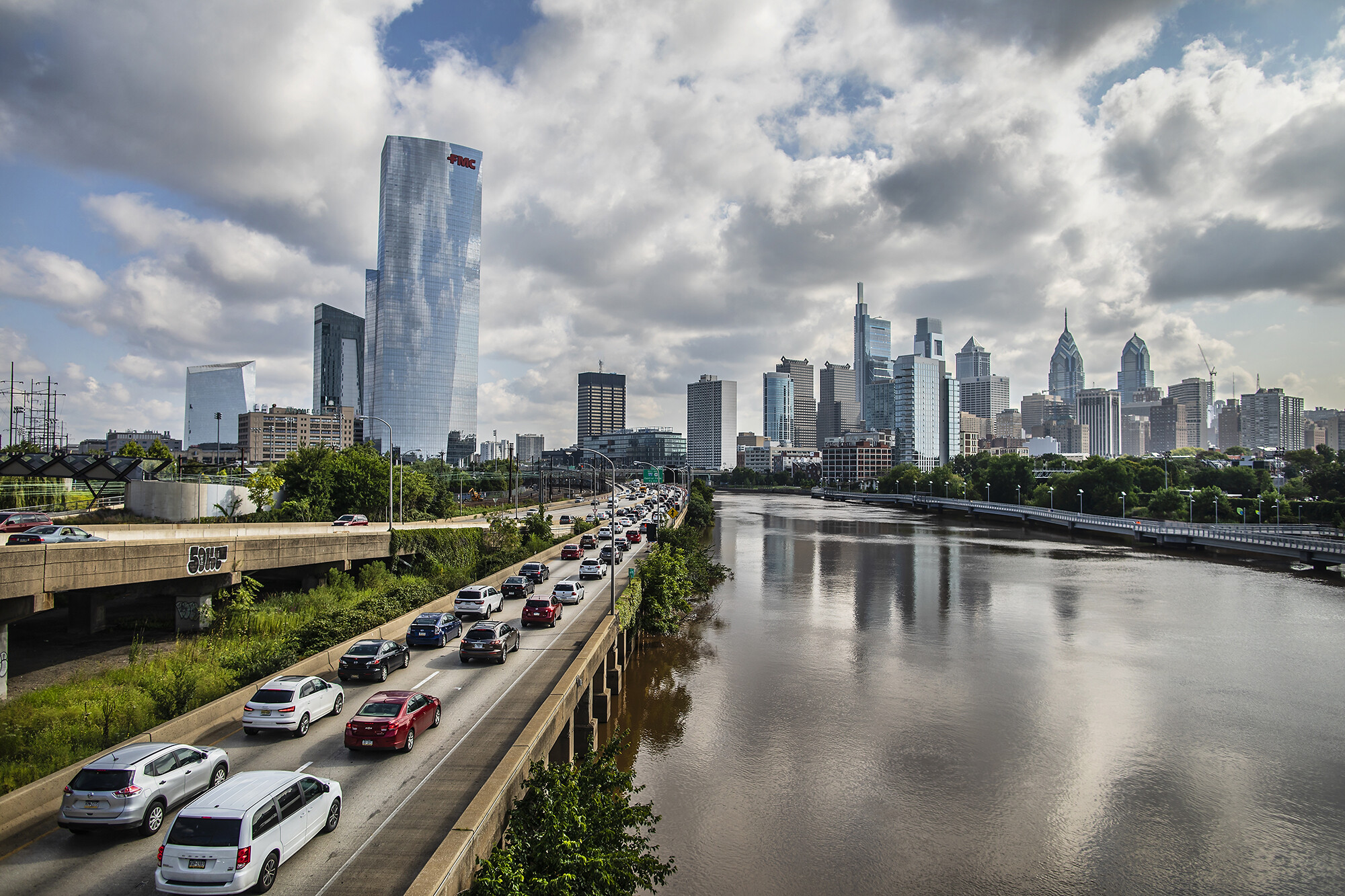 the philadelphia city skyline looking north on a sunny day
