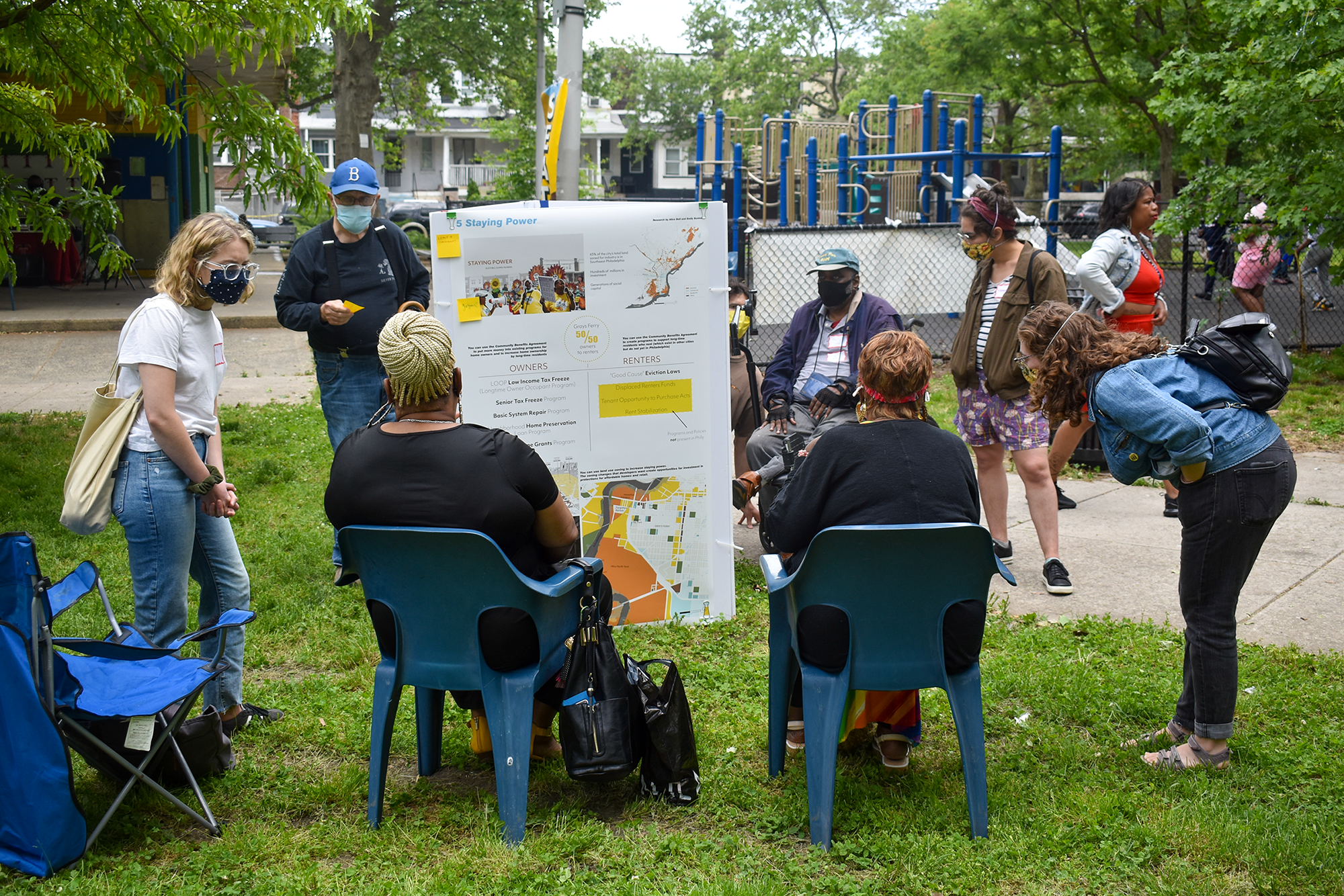 philly residents in stinger square