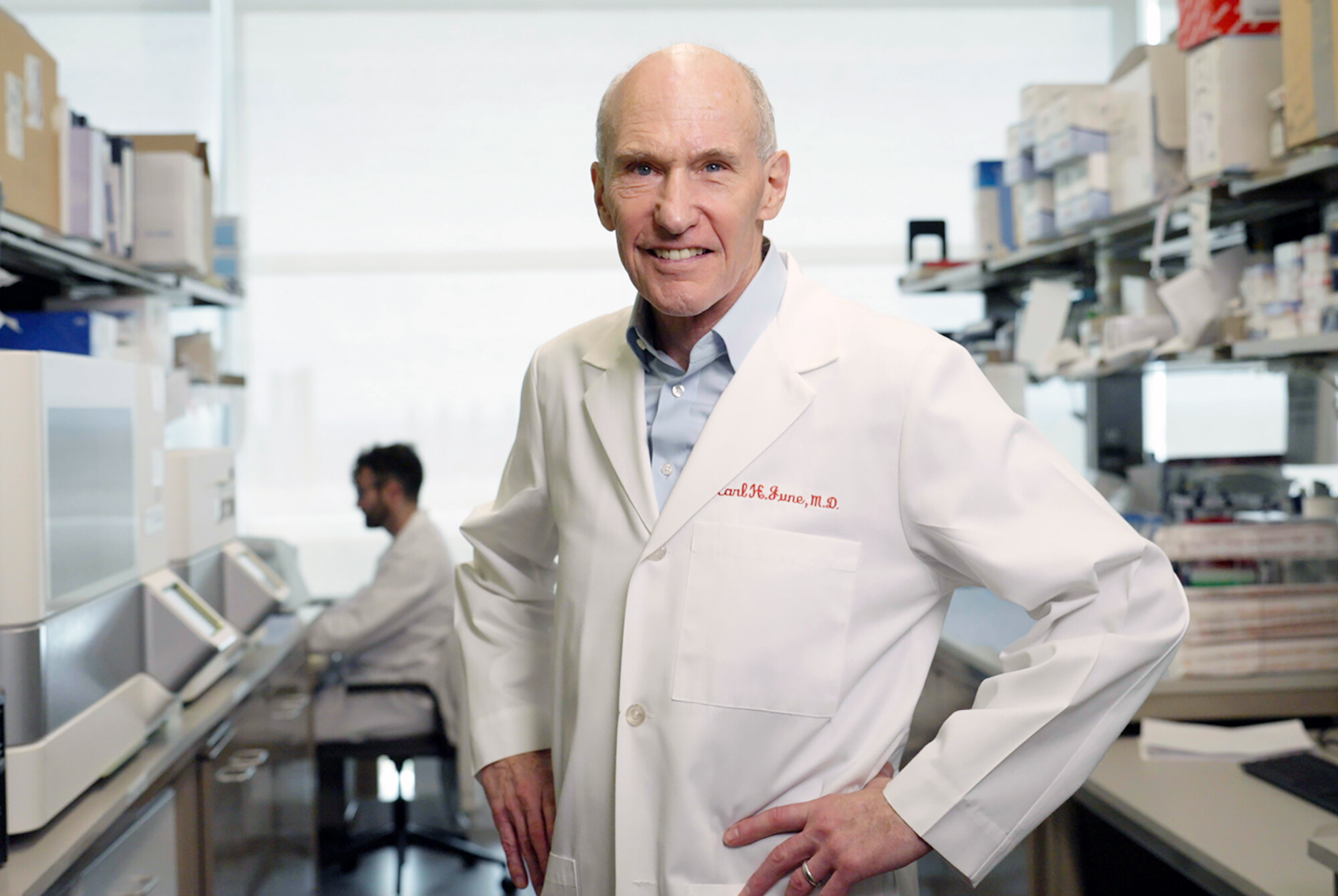 Carl June in a lab.
