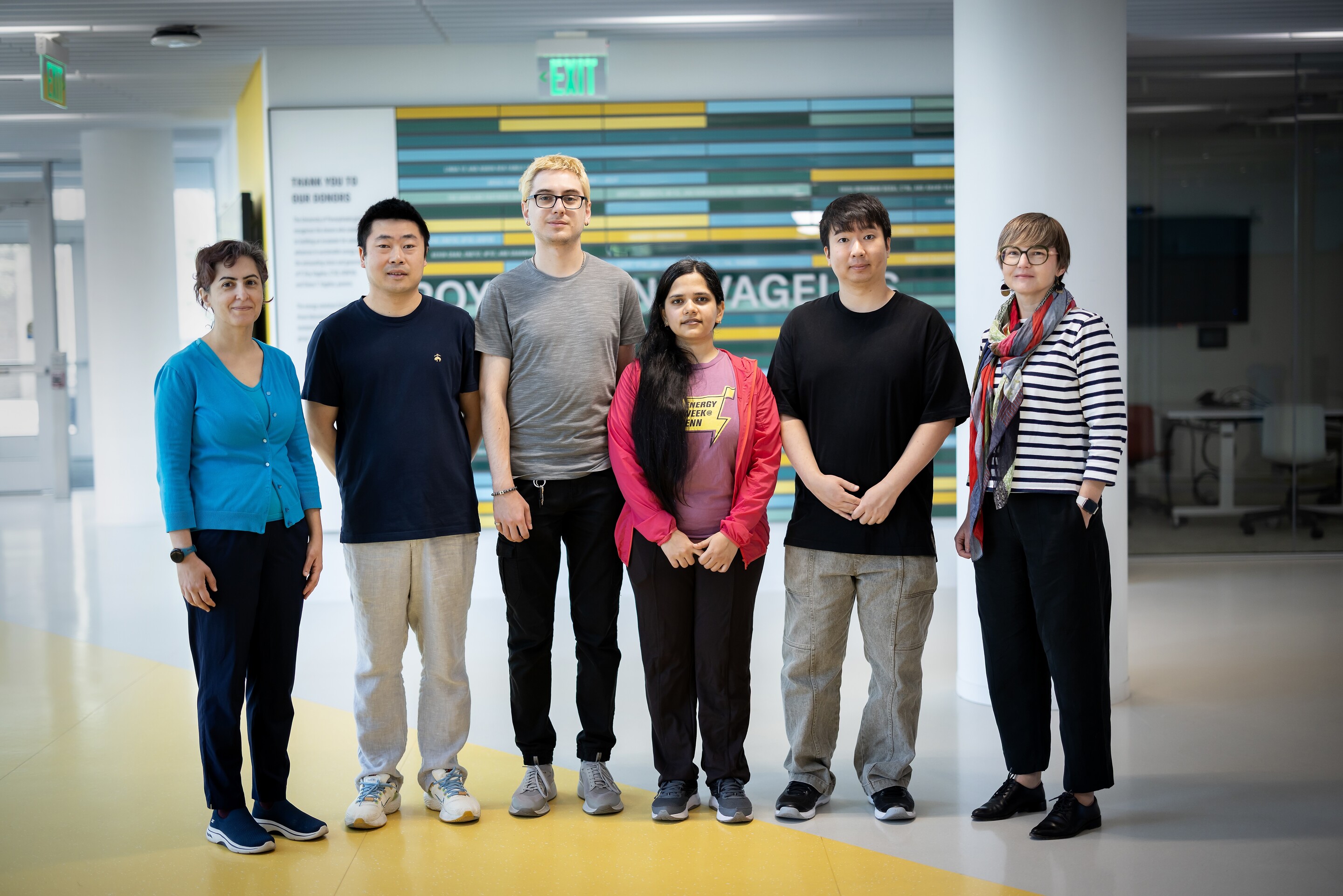 Researchers pose for a photgraph in the Vagelos Laboratory Energy Science and Technology 