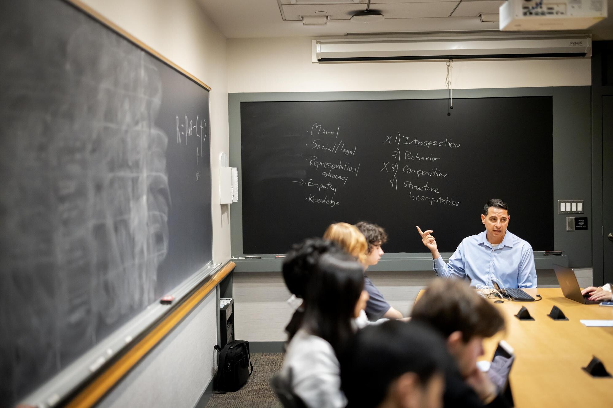Gary Purpura teaches class.