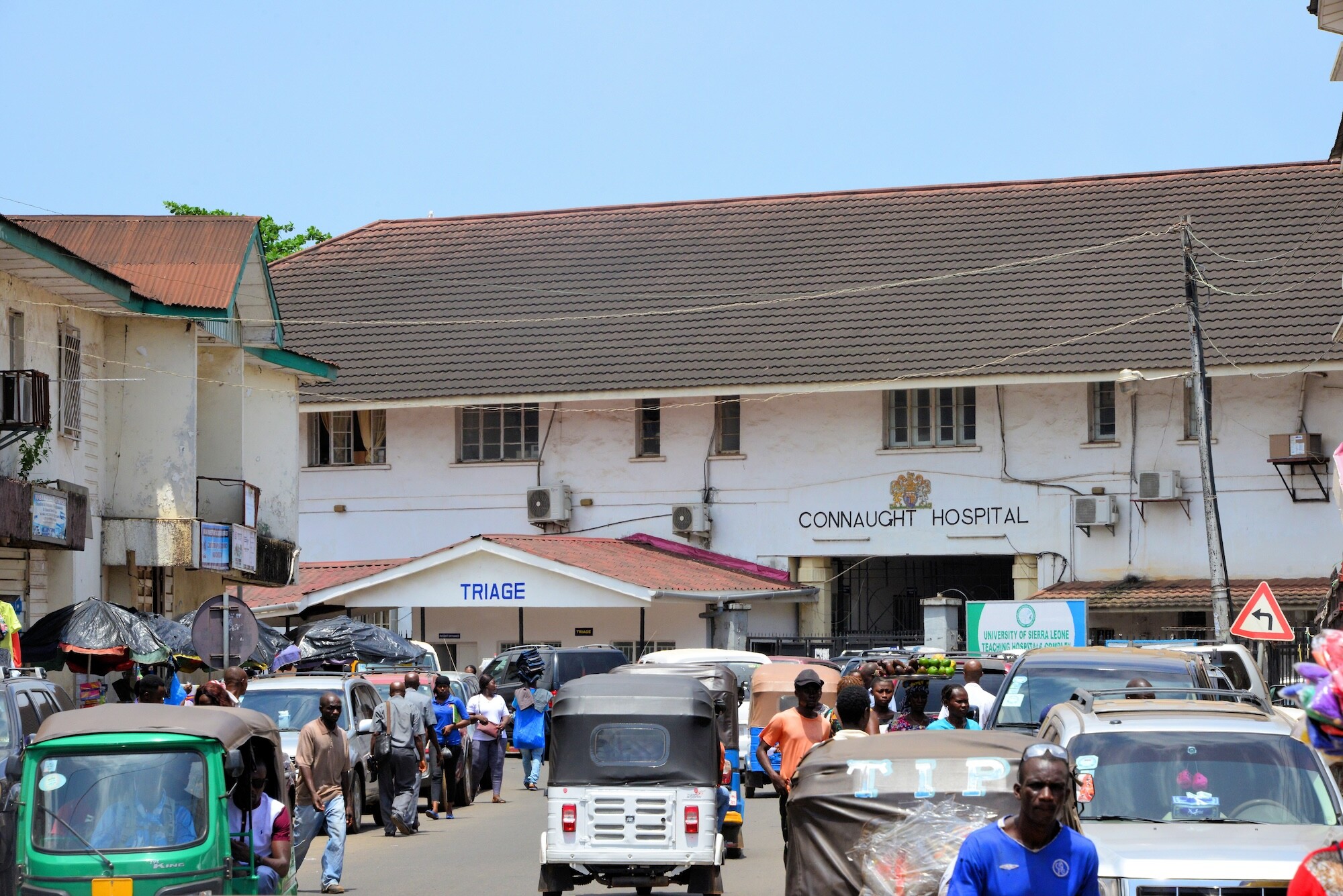  Bustling day outside a hospital.