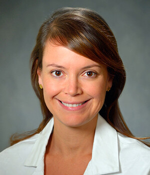 portrait-of-jennifer-lewey