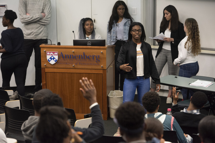 college students, who are teachers, take questions from high schoolers