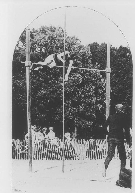 Irving Knott Baxter, a student at the Law School, won five medals, including gold in the pole vault.
