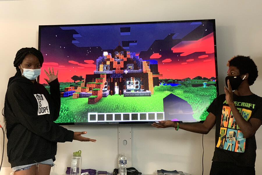 students using minecraft to design spaces