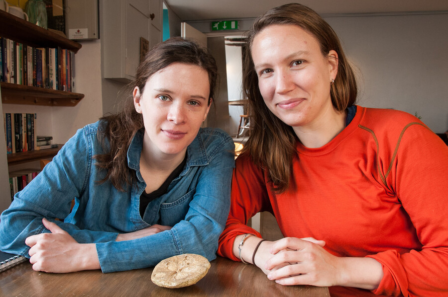 Alix and Claire with a northleach fossil
