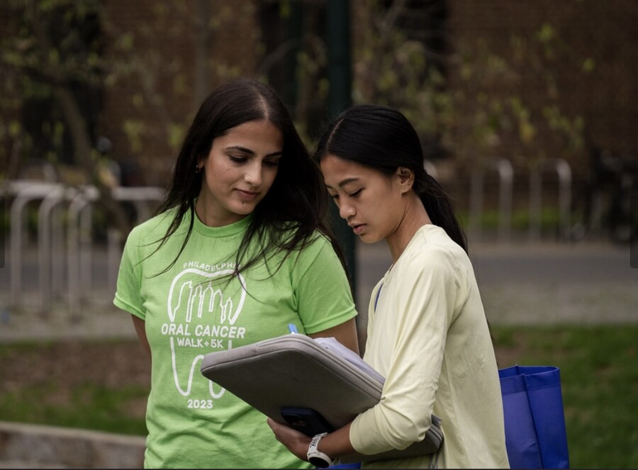 Simran Grewal and Stephanie Ng, dental students