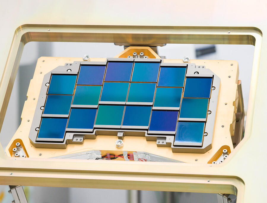 the Wide-Field Instrument