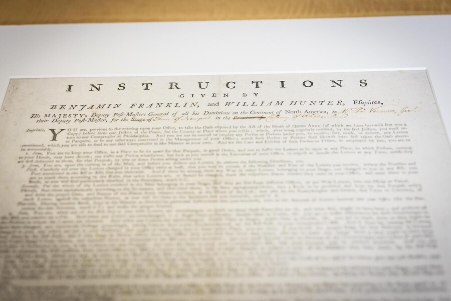 18th century printed broadside written by Benjamin Franklin and William Hunter.