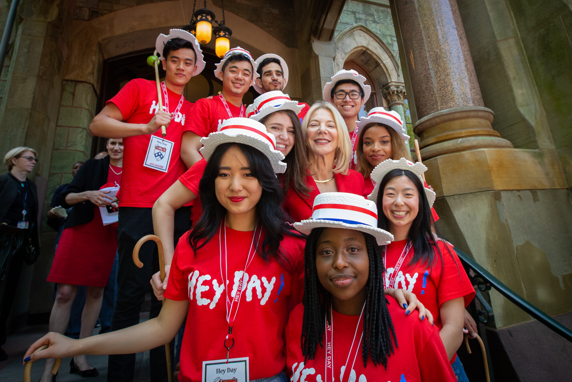 junior class with penn president amy gutmann