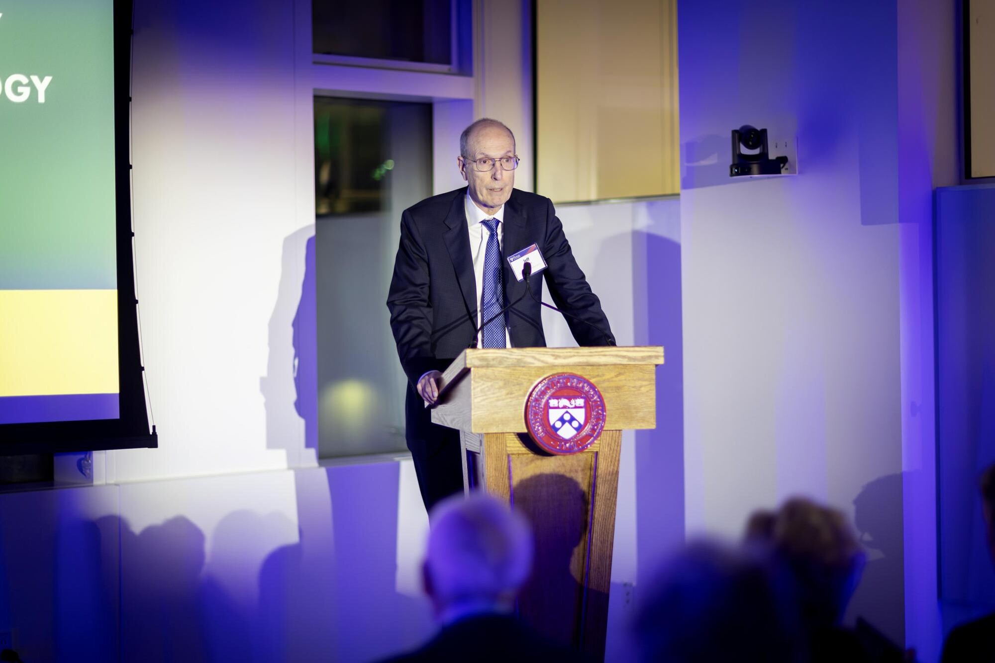 Jeffrey Kallberg at the podium.