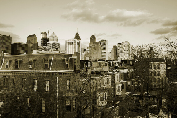 philly neighborhood with downtown skyline
