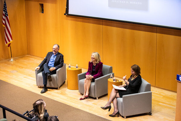 Moreno, Gutmann and Villarruel on stage