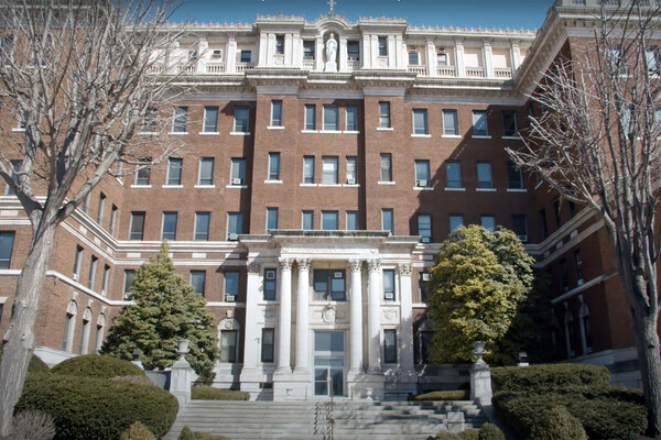 Front entrance of the PHMC Public Health Campus on Cedar.