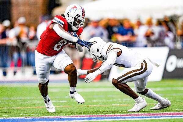 Against Lehigh at Franklin Field, running back Trey Flowers breaks and open field tackle.