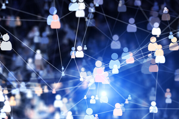 icons of individuals connected by social media.