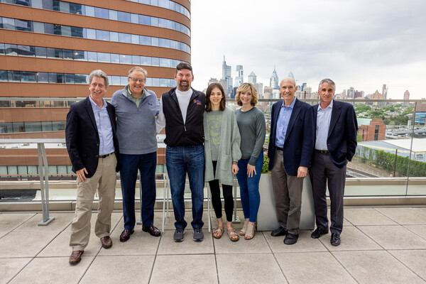 (From left) Bruce Levine, Stephan Grupp, Tom Whitehead, Emily Whitehead, Kari Whitehead, Carl June, David Porter.